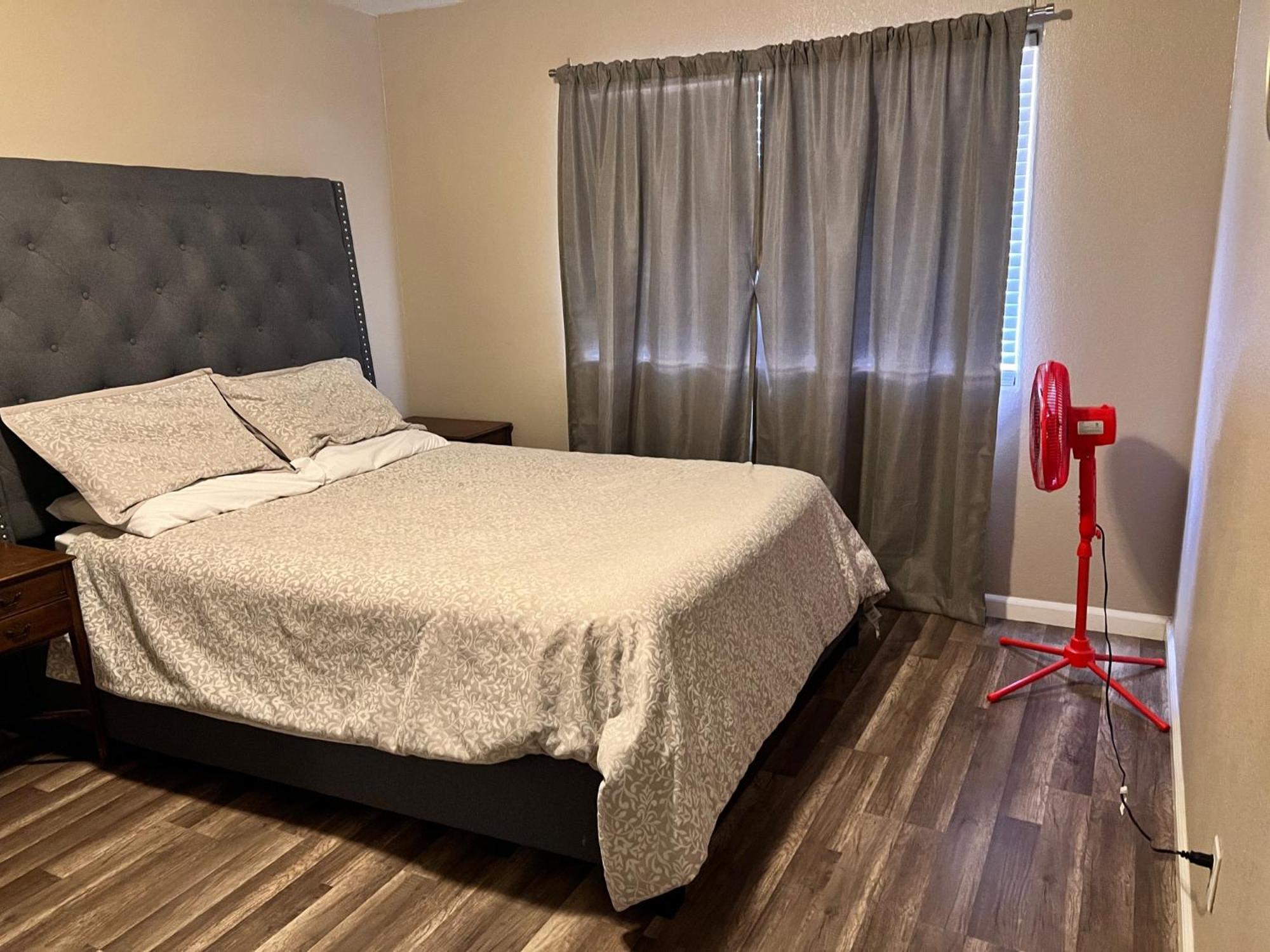 Apartment Quiet 1bed,1bath With Free Parking Fresno